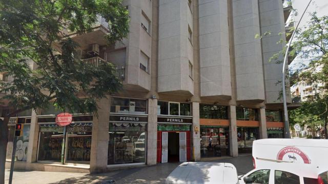 Establecimiento de Jamones el Charro en calle Mallorca