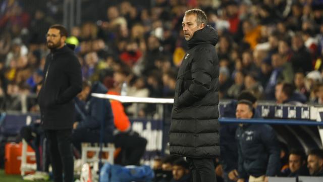 Hansi Flick y Bordalás, durante el Getafe-Barça