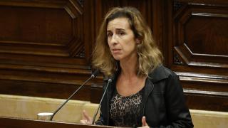 La diputada de la CUP Laia Estrada durante un pleno del Parlament, en noviembre