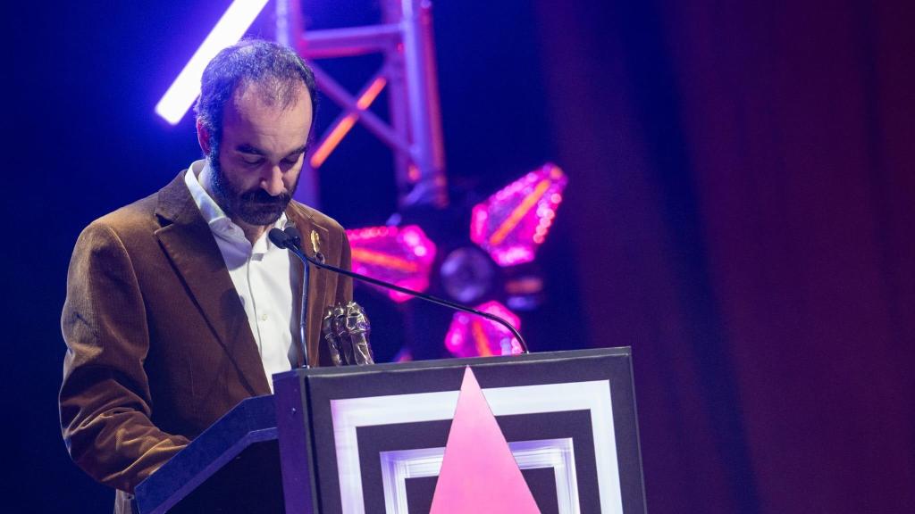 El guionista Eduard Sola, Premi Gaudí a mejor guión original, durante su discurso