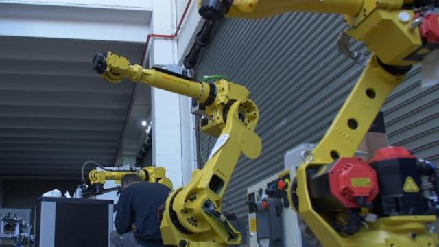 Maquinaria de LAM Robótica