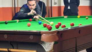 Aleix Melià, tricampeón de España de ‘snooker’, durante un torneo