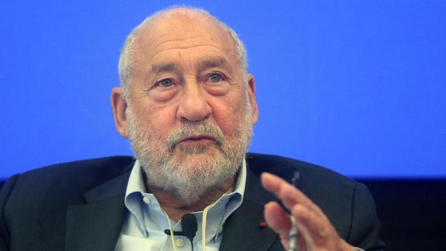 El economista Joseph Stiglitz