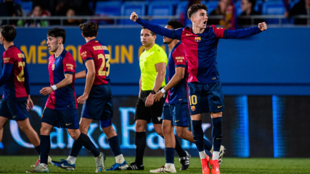 Unai Hernández celebra un gol con el Barça B contra el Bilbao Athletic