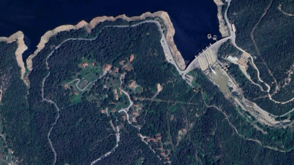 La antigua colonia de los trabajadores del pantano de Sau