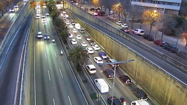 Atasco en la Ronda de Dalt este lunes