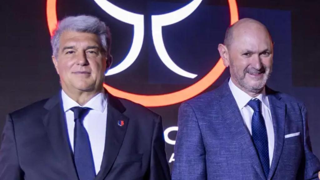 Joan Laporta i Rafael Louzán, presidents del Barça i la RFEF, en un acte de la Supercopa d'Espanya