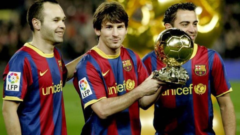 Iniesta, Messi i Xavi, finalistes de la Pilota d'Or del 2010