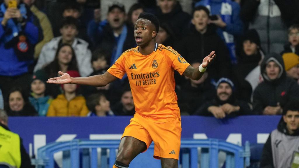 La frustración de Vinicius durante el partido del Real Madrid contra el Espanyol