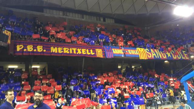 Aficionados del Barça en el Palau