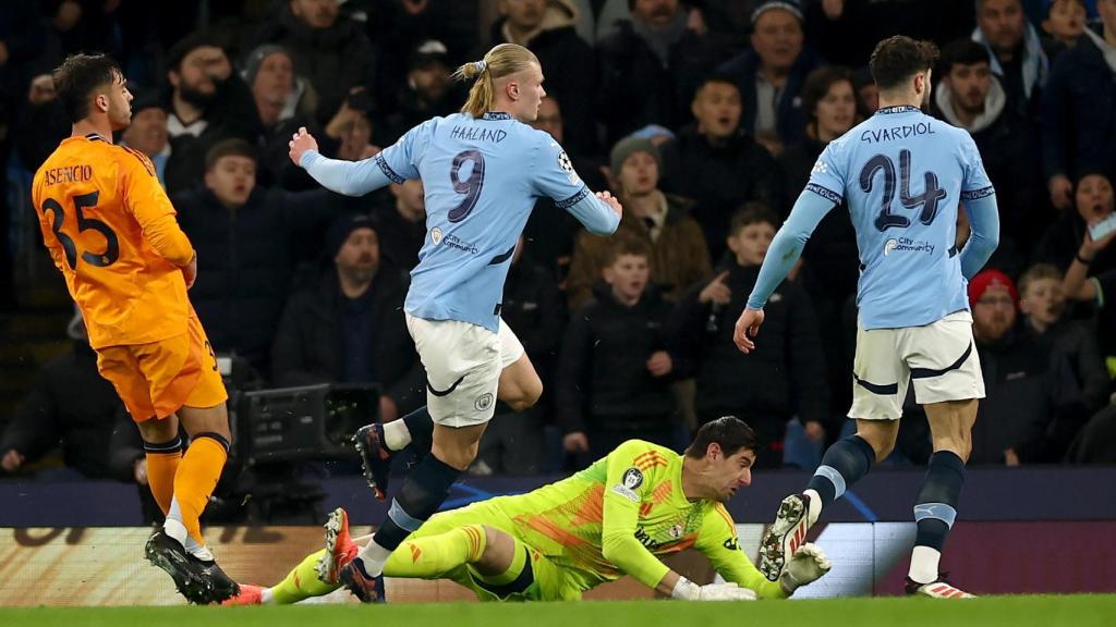 Haaland supera a Courtois en el Manchester City-Real Madrid de Champions
