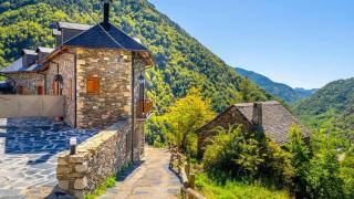 El diminuto pueblo de Lleida considerado uno de los más bonitos de España: un patrimonio de la Unesco con solo cinco habitantes