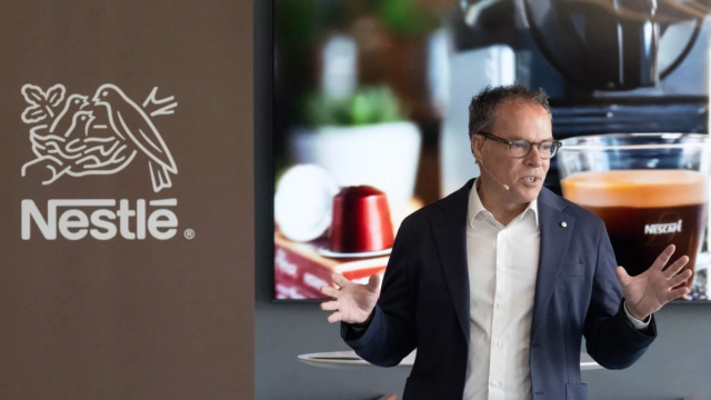 Jordi Llach, director general de Nestlé España, en un acto público anterior