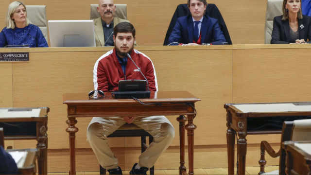 Mohamed Houli Chemlal, uno de los dos terroristas supervivientes de los atentados yihadistas del 17-A en Cataluña, en la Comisión de Investigación sobre los Atentados en el Congreso de los Diputados