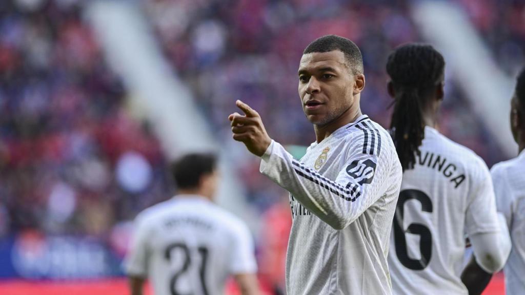 Mbappé celebra su gol a Osasuna