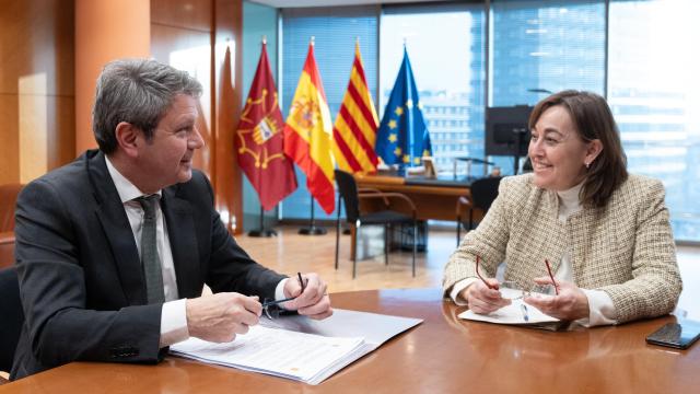 La 'consellera' de Territorio de la Generalitat, Sílvia Paneque, y el secretario de Estado de Transportes, José Antonio Santano, durante la Comisión Bilateral de Infraestructuras Generalitat-Estado