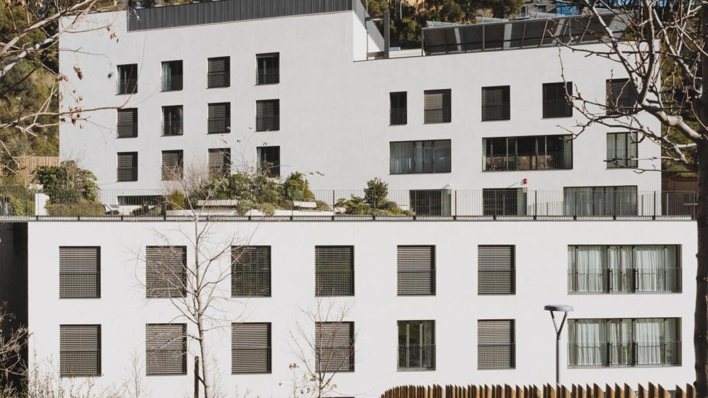 Fachada del centro residencial Mirador de Gràcia