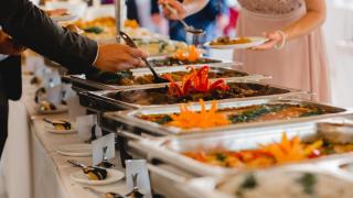 El increíble buffet libre de carretera que enamora a Cataluña
