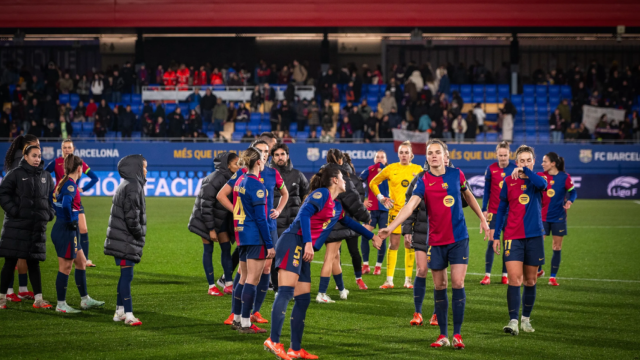 Las jugadoras del Barça Femenino lamentan la derrota de Liga F contra el Levante en el Estadi Johan Cruyff