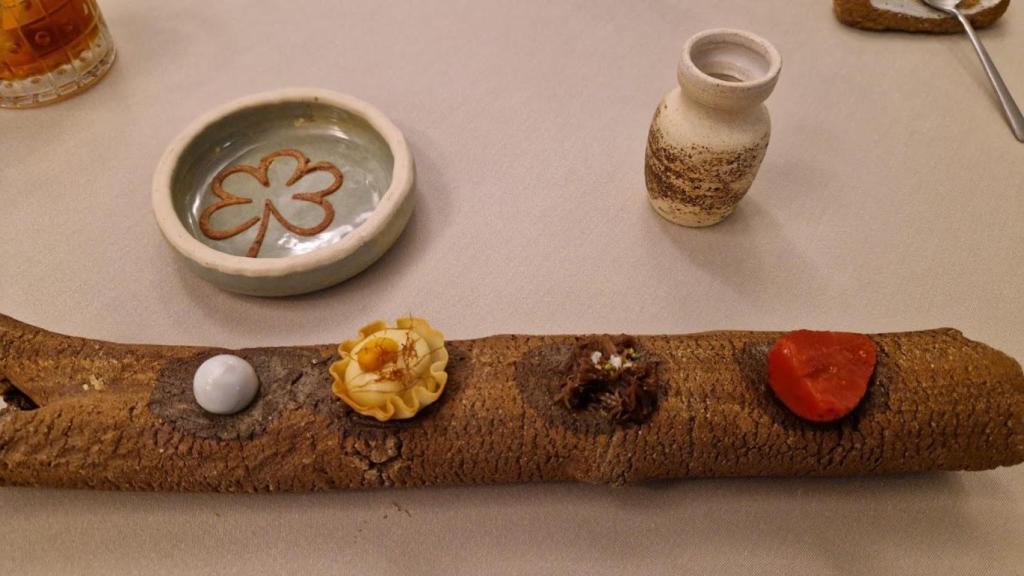 Un plato de la oferta culinaria ecológica en el restaurante MuXgo, del Hotel Santa Catalina