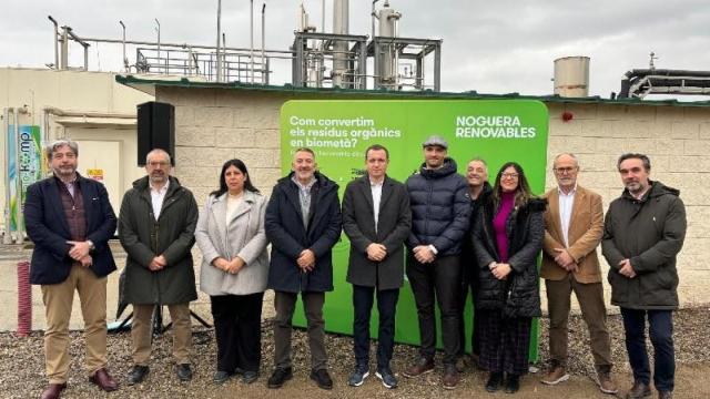 Los consellers Ordeig y Sàmper durante su visita en La Noguera Renovables