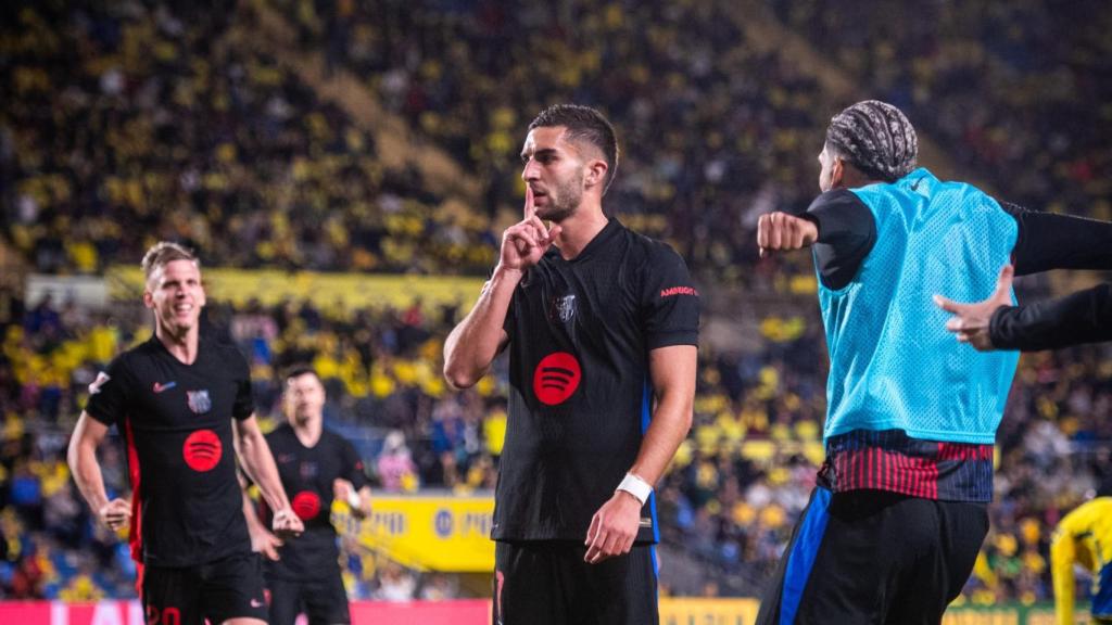 Ferran Torres manda a callar al Estadio de Gran Canaria tras marcar a Las Palmas