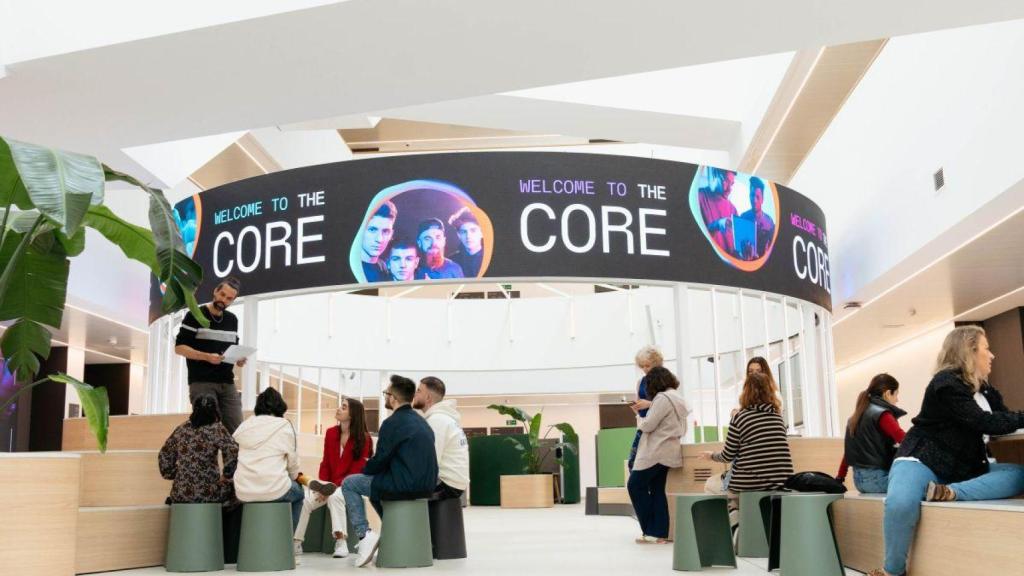 Imagen de archivo de la escuela The Core