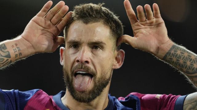 Iñigo Martínez celebra su gol contra el Atlético de Madrid