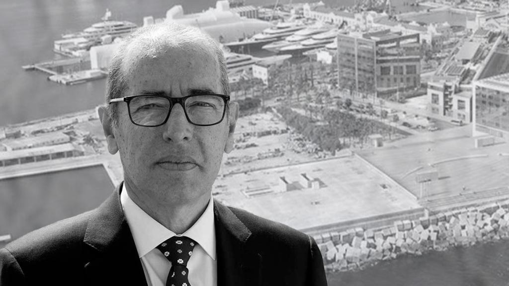 José Alberto Carbonell (APB), el logo de Grupo Llobet y la zona de Nova Bocana, con el W Hotel