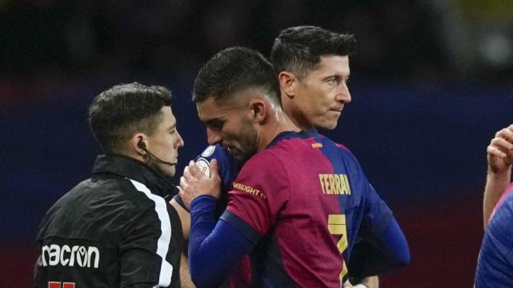 Lewandowski y Gavi entran en lugar de Ferran y Olmo en el Barça-Atlético de Copa