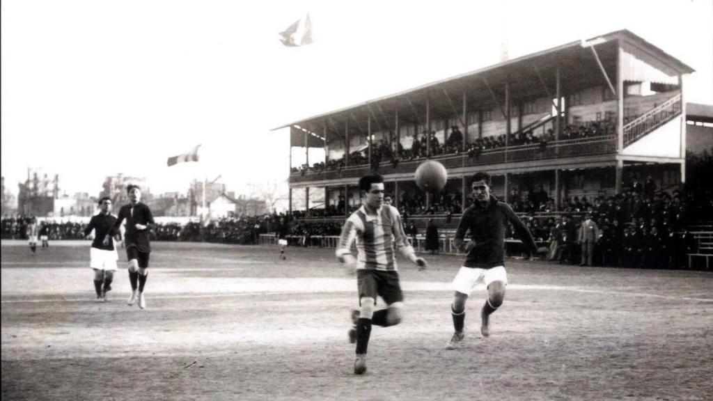 Campo de la calle Industria