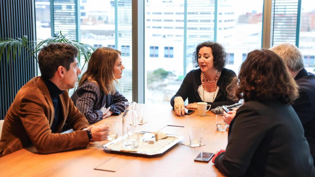 Reunión de la 'consellera' Alícia Romero con los diputados de los Comuns Jéssica Albiach, David Cid y Susana Segovia