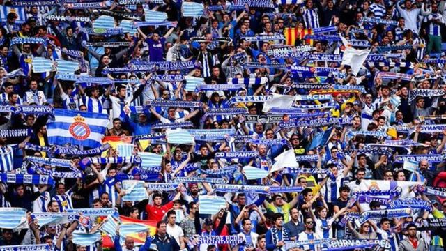 Bufandeo de seguidores del Espanyol