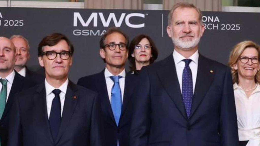 Salvador Illa y Felipe VI, en el Mobile World Congress de 2025