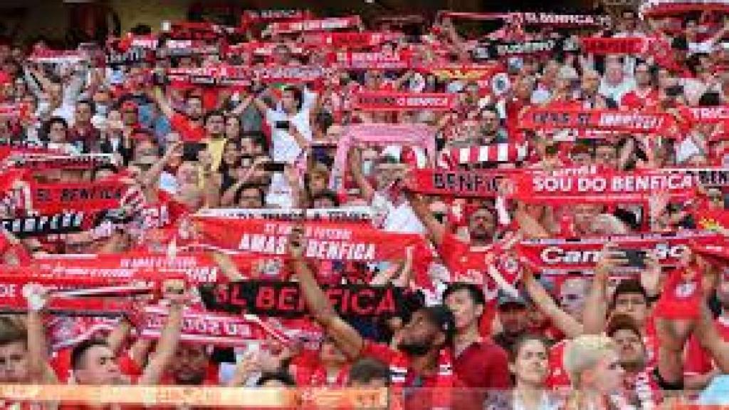 Seguidores del Benfica en Da Liz