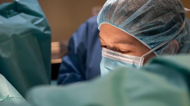 Equipo médico del Clínic en una imagen de archivo
