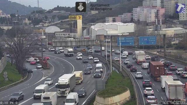 Atasco en el Nus de la Trinitat