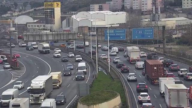 Atasco este viernes en Nus de la Trinitat