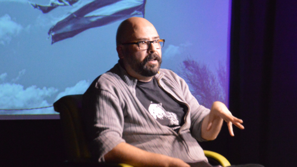 David Martínez Llamas, autor de 'La Casa del Uruguay en Barcelona. Biografía de un exilio' (2024), durante la presentación del libro