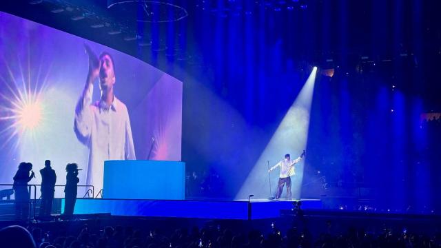 El cantante Rels B, durante su concierto en el Palau Sant Jordi de Barcelona