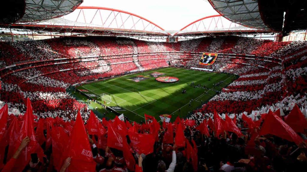 El Estadio da Luz, lleno
