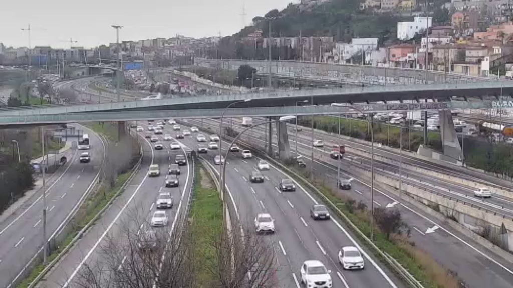 Tráfico lento en la C-58 este lunes