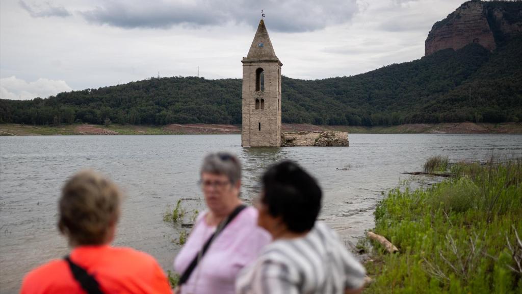 El pantano de Sau, parcialmente lleno (imagen de archivo correspondiente al 22 de junio de 2024 tras una primavera lluviosa)