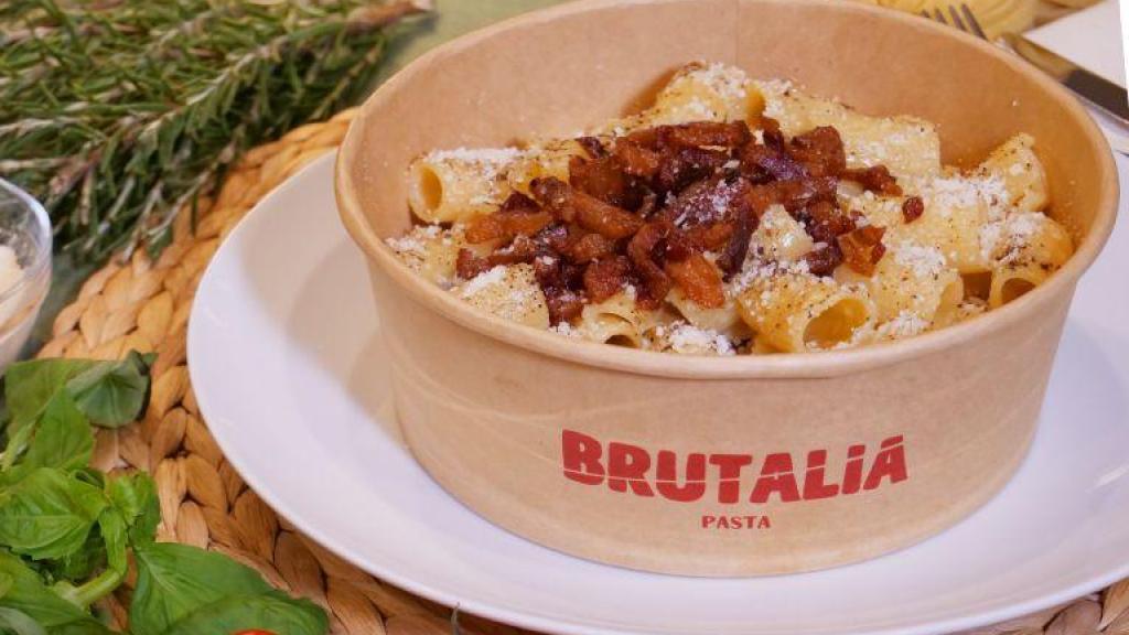 Un plato de pasta de Brutalia