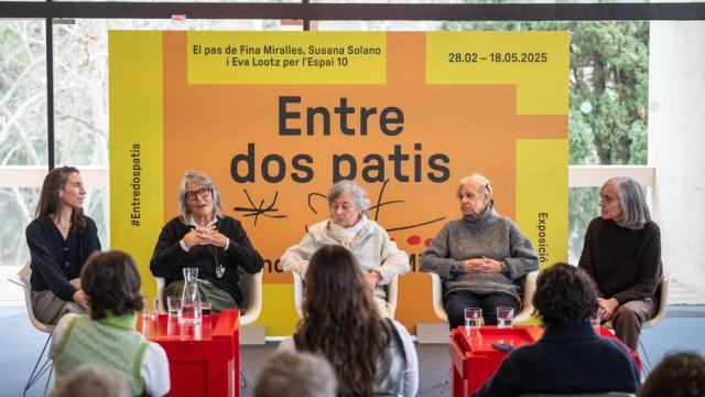 Las artistas durante la presentación