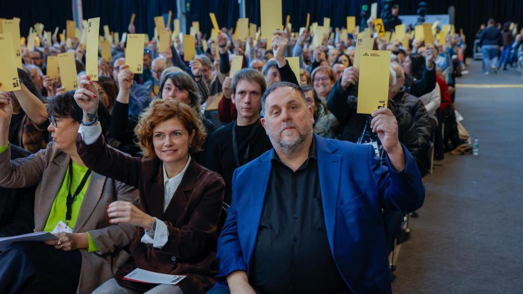 La secretaria general de ERC, Elisenda Alamany, y el presidente del partido, Oriol Junqueras, en la apertura del 30 Congreso de los republicanos