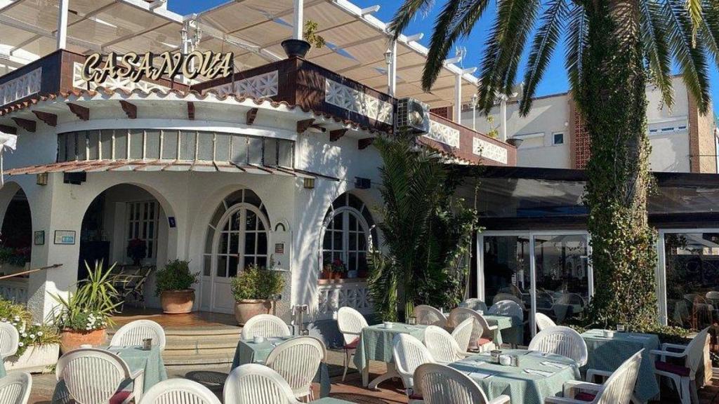 La entrada de la Pizzería Casanova, en Castelldefels