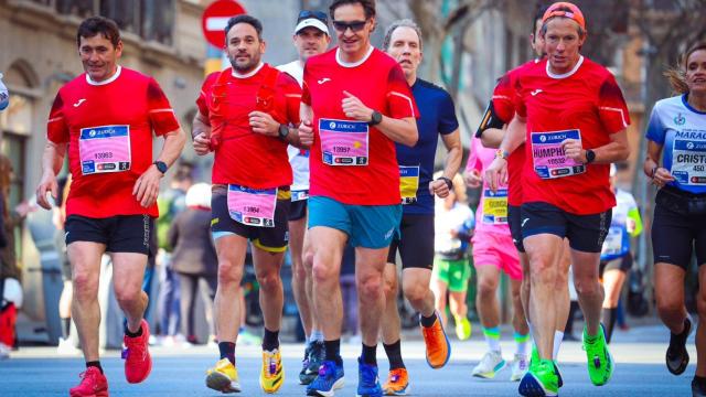 Salvador Illa en la Maratón de Barcelona de este domingo