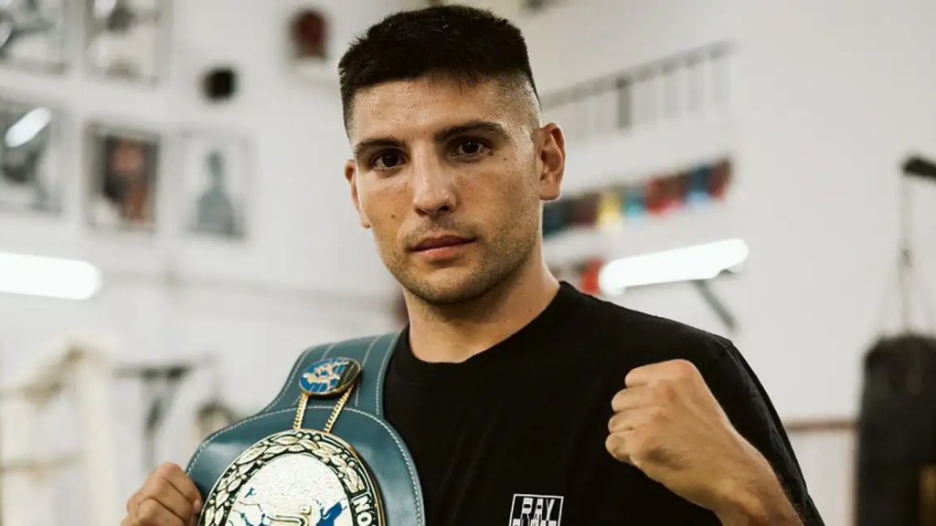 El púgil catalán Cristóbal Lorente, doble campeón de Europa