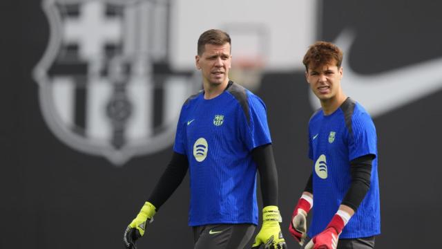 Wojciech Szczesny y Diego Kochen en la ciudad deportiva del Barça